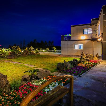 Gloryhill Pension ซอกวีโพ ภายนอก รูปภาพ