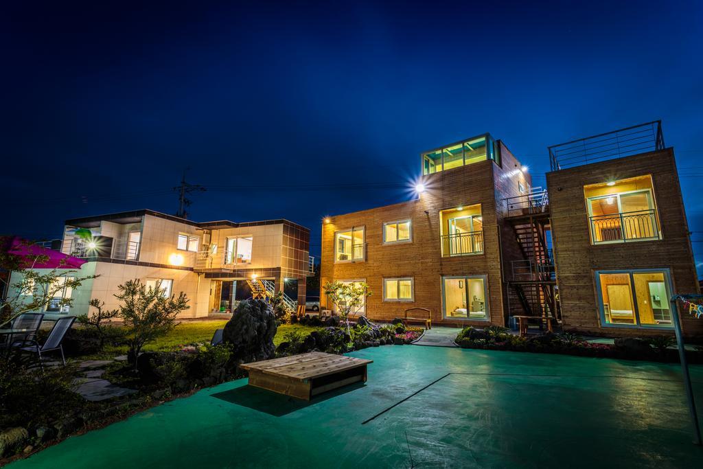 Gloryhill Pension ซอกวีโพ ภายนอก รูปภาพ